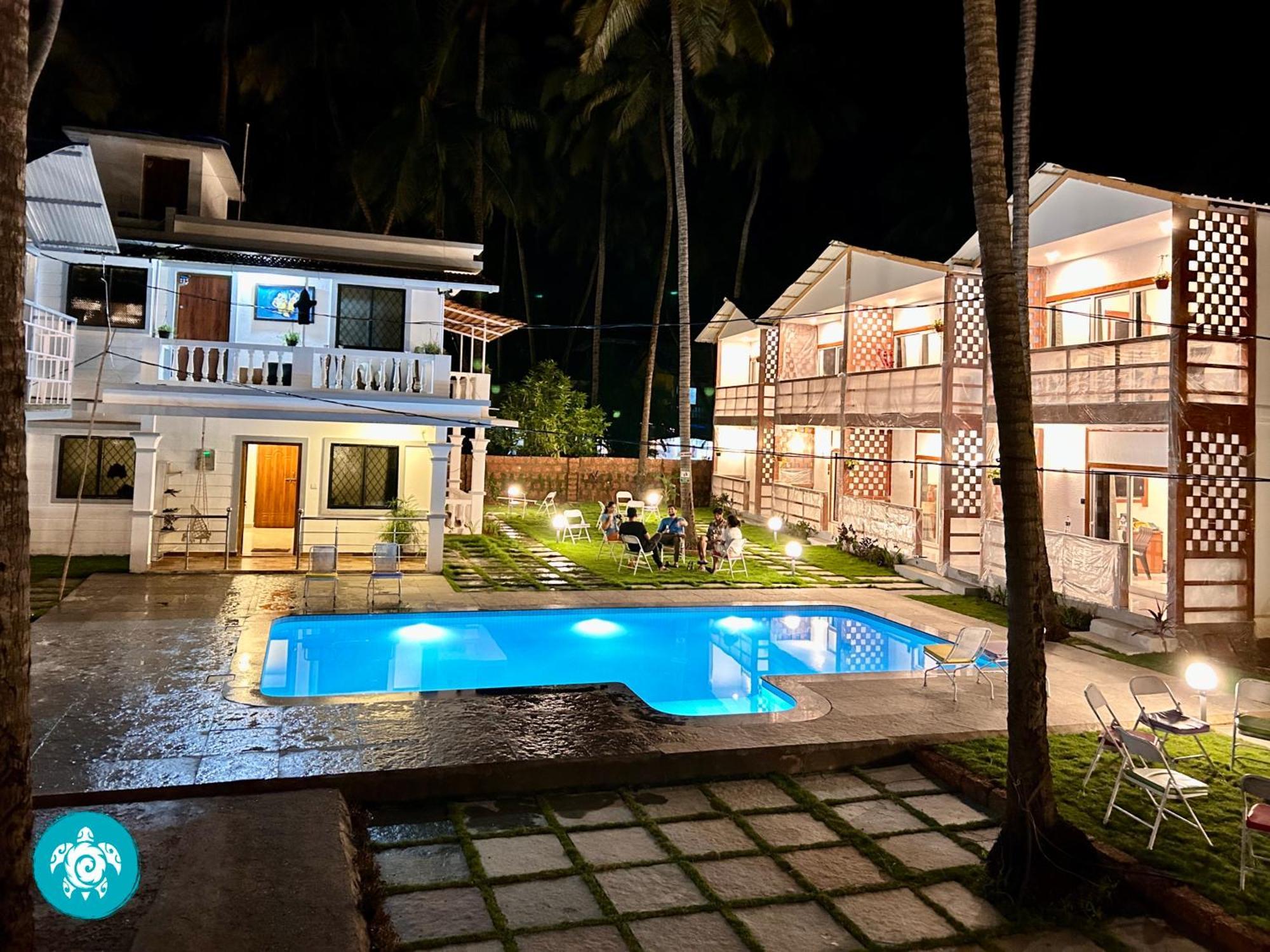 White Turtle Hotel Morjim Ngoại thất bức ảnh